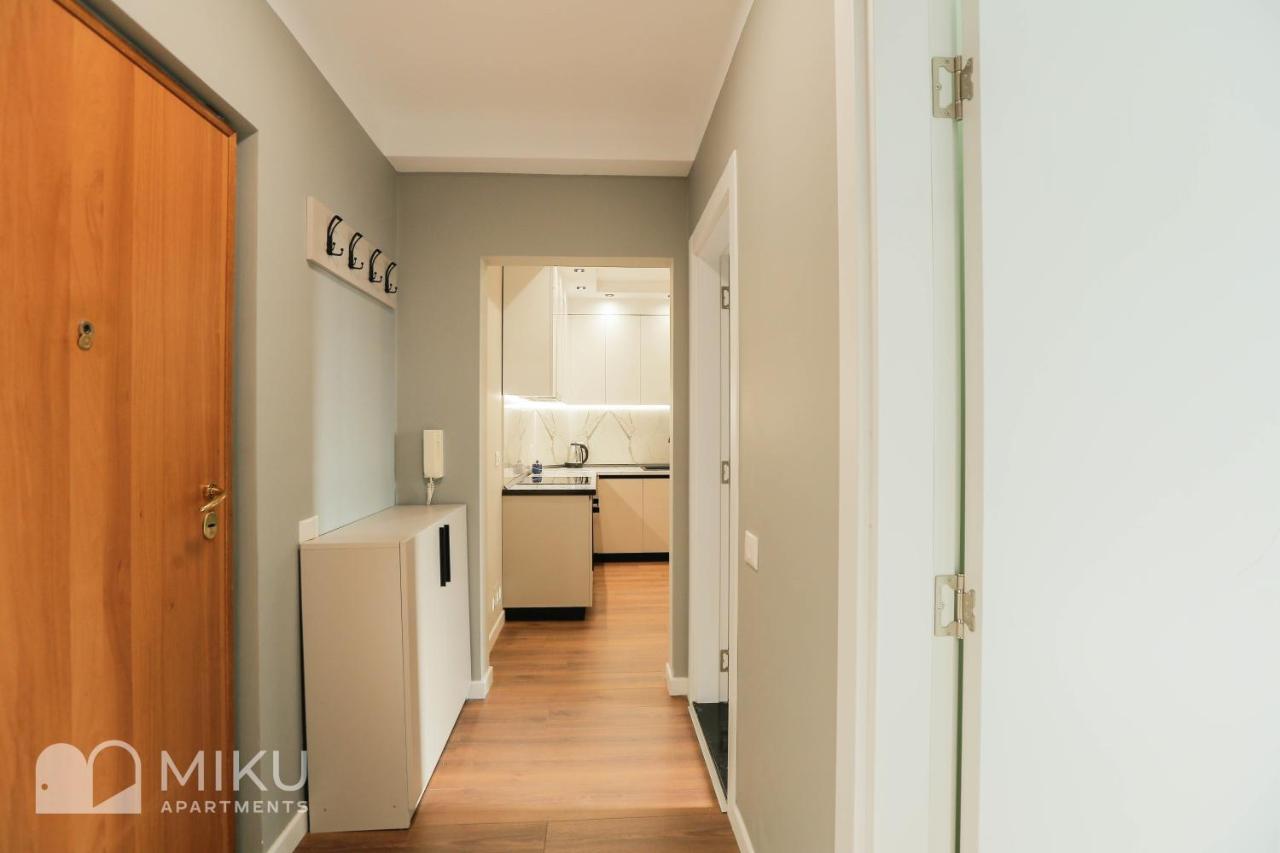 Miku Apartment ティラナ エクステリア 写真