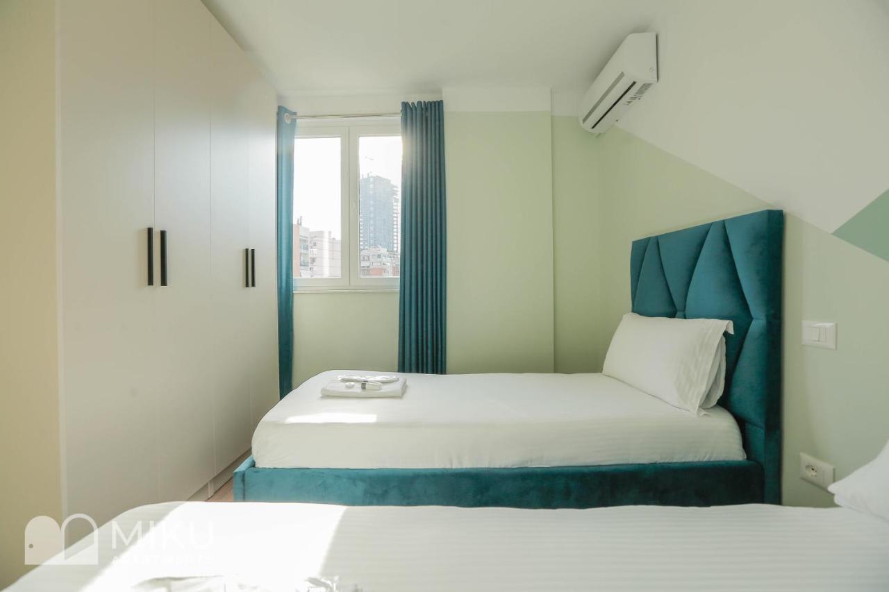 Miku Apartment ティラナ エクステリア 写真