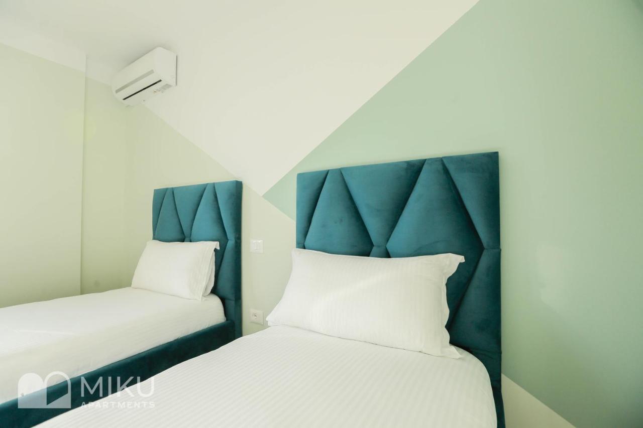 Miku Apartment ティラナ エクステリア 写真